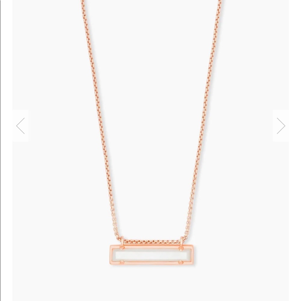 Rose gold Kendra Scott pendant necklace